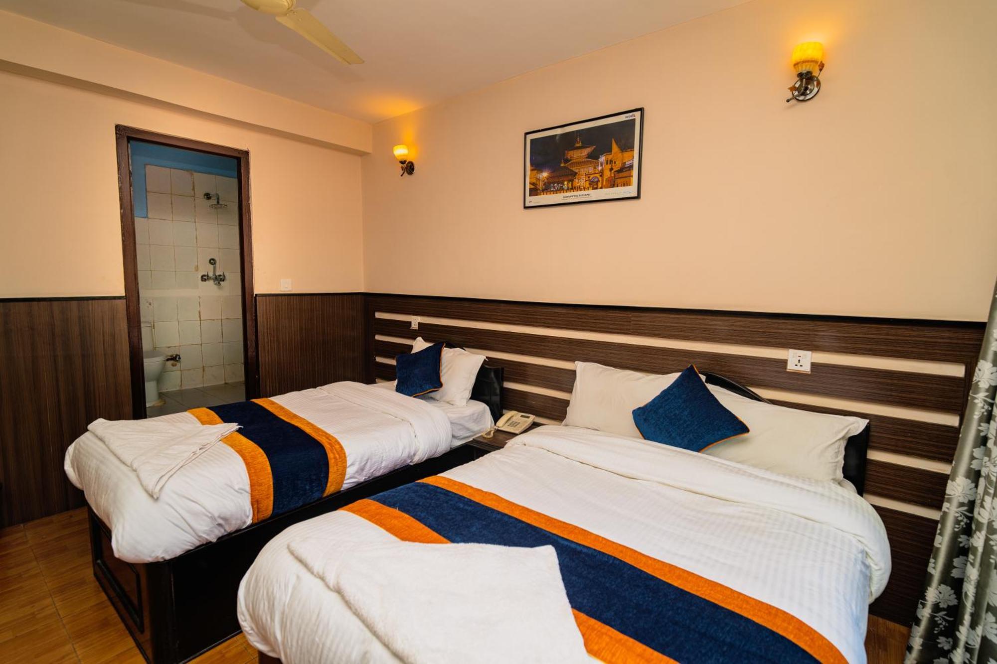 Karma Travellers Home Kathmandu Luaran gambar
