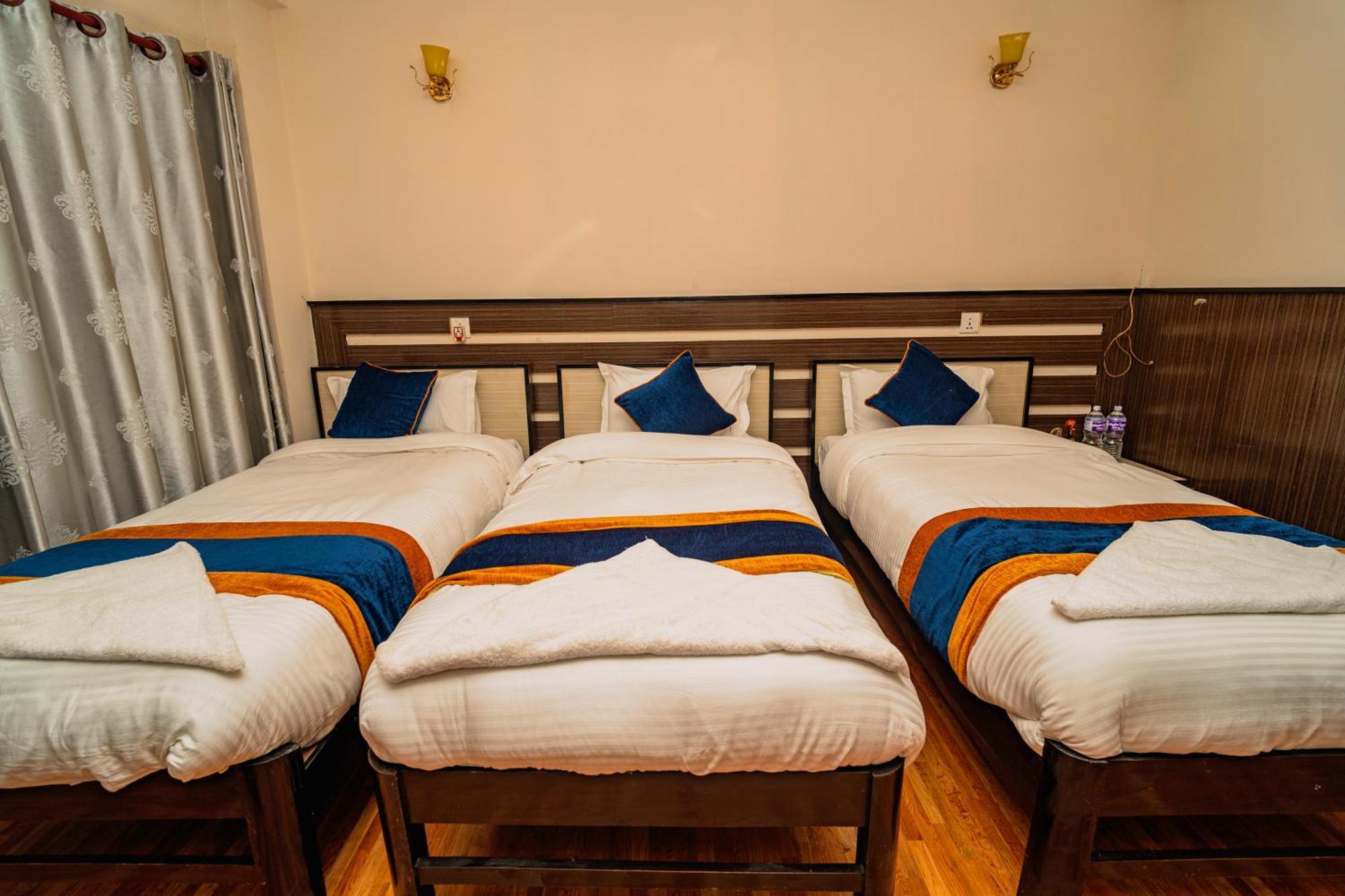 Karma Travellers Home Kathmandu Luaran gambar