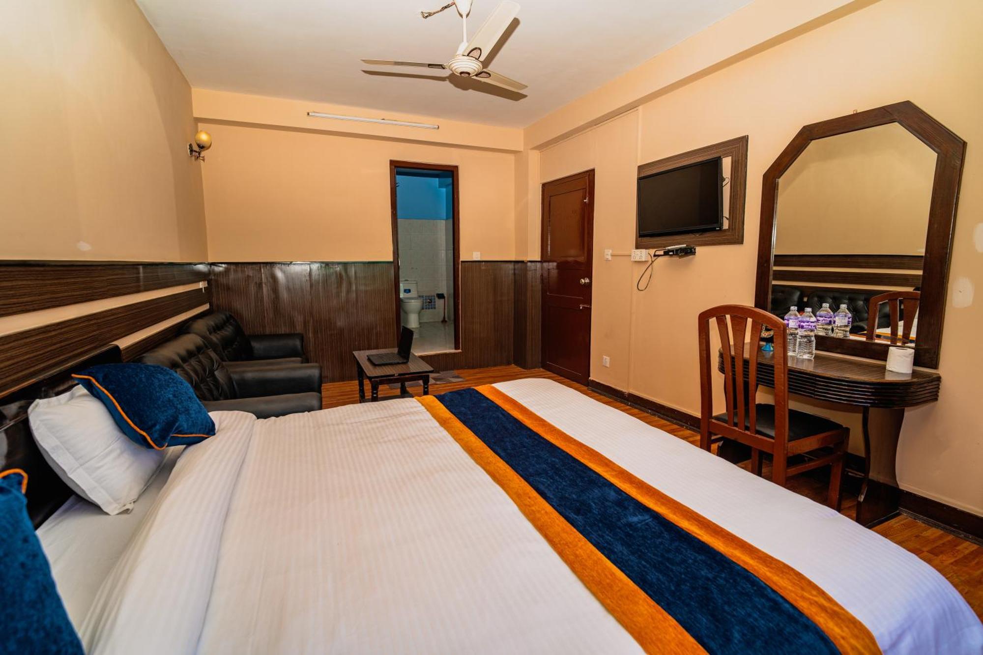 Karma Travellers Home Kathmandu Luaran gambar