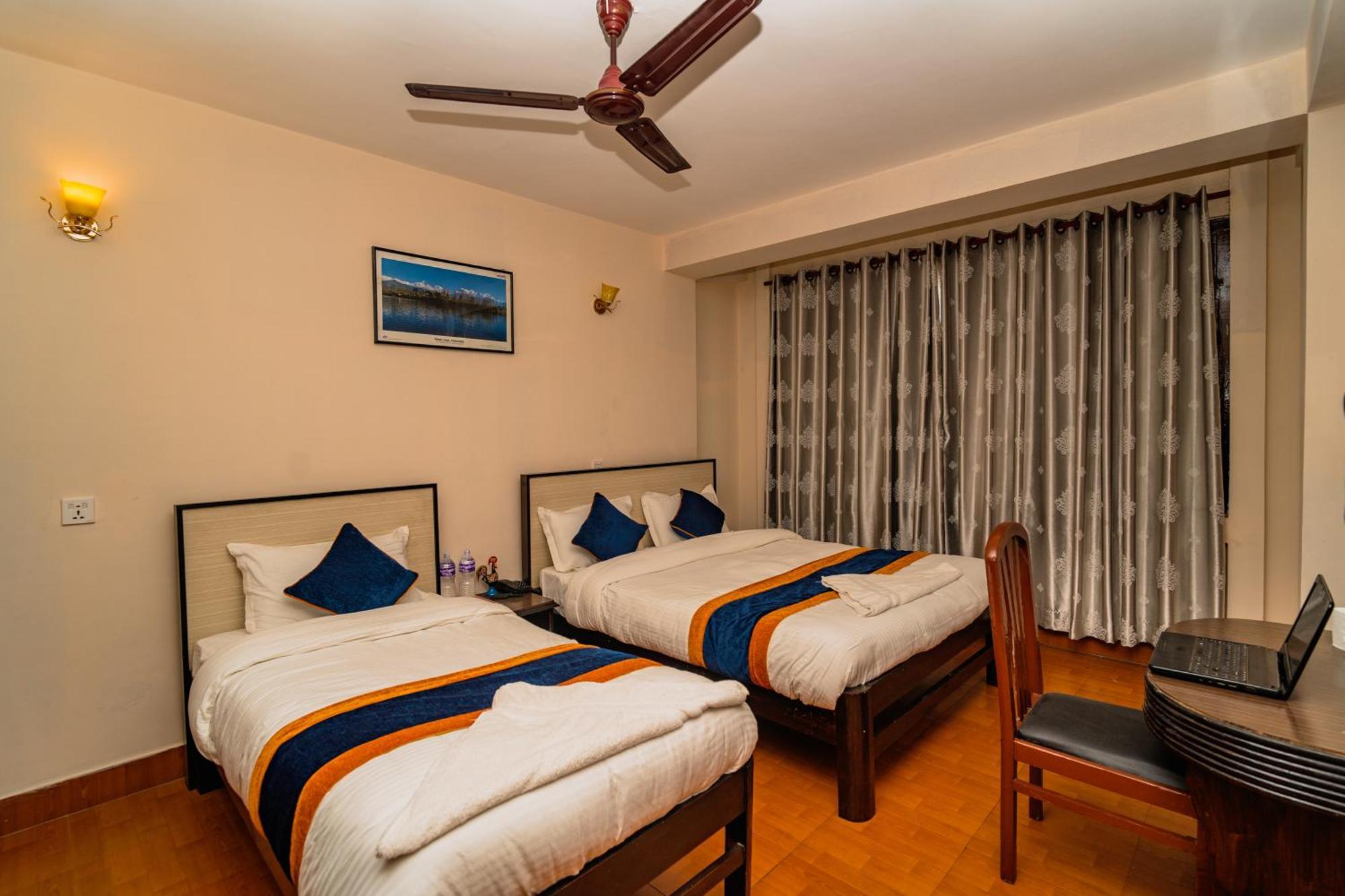 Karma Travellers Home Kathmandu Luaran gambar